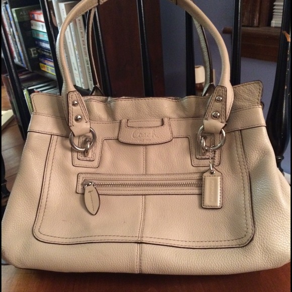 Genuine Coach Leather Handbag - Picture 1 of 4