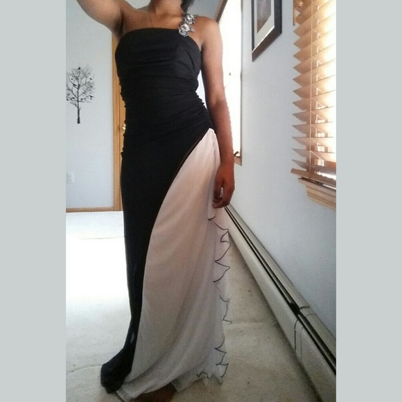 Beautiful One Shoulder Prom Dress