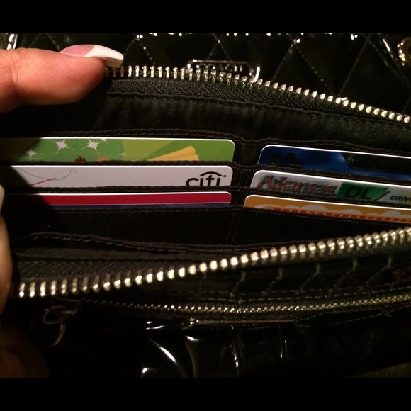 💯% Auth Coach Set!  Black patent leather 😍 - Picture 3 of 4