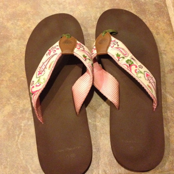 Abercrombie flip flops