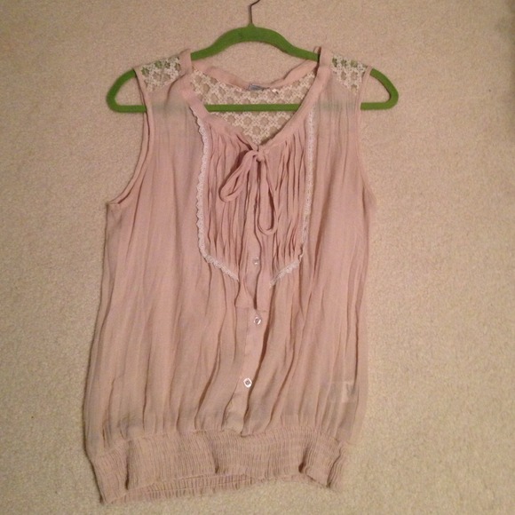 Light pink tank