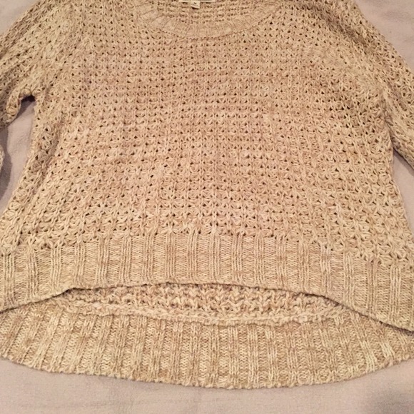 Cozy Neutral waffle texture high-low sweater - Picture 3 of 4