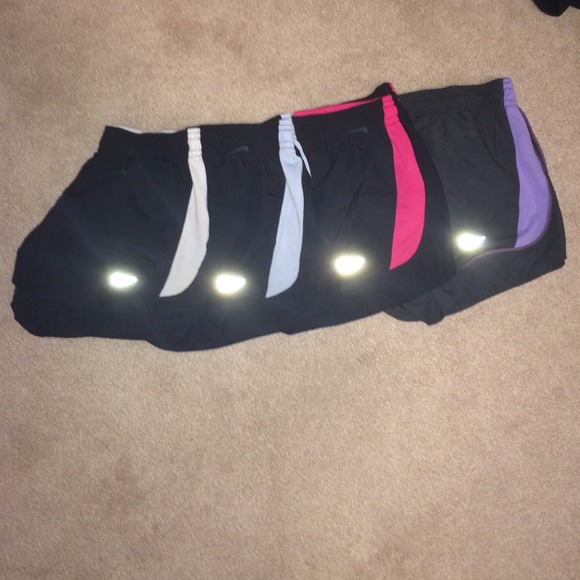 🆘NIKE SHORT BUNDLE🆘
