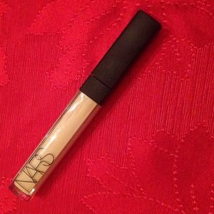 Nars Radiant Creamy Concealor