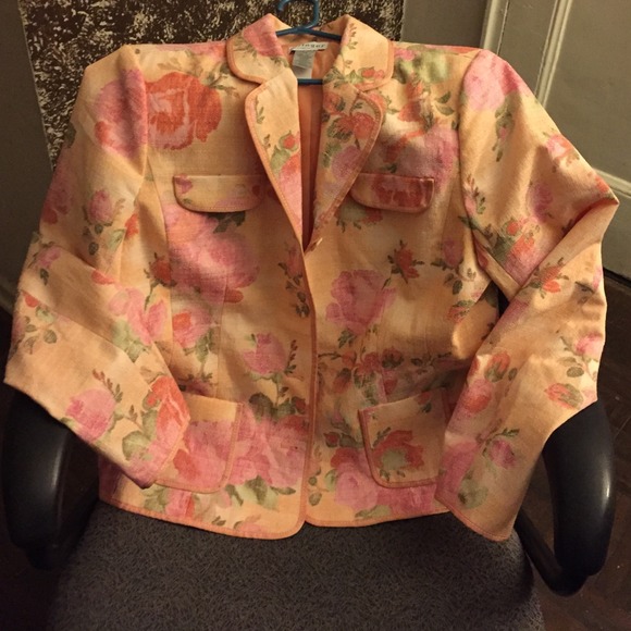 Blazer... 1-2 day shipping...