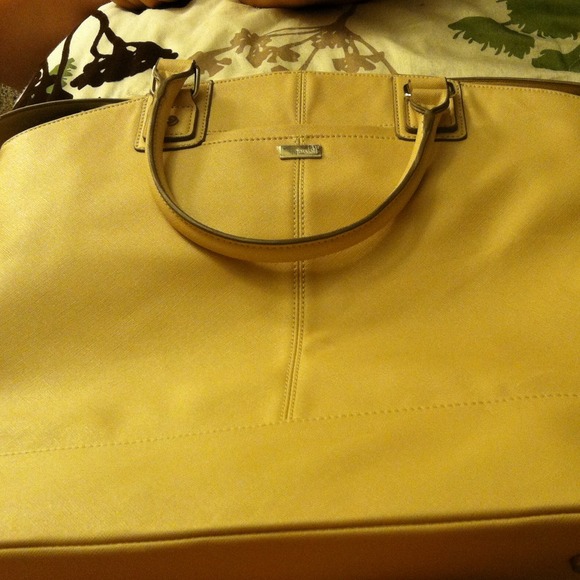 Large tote