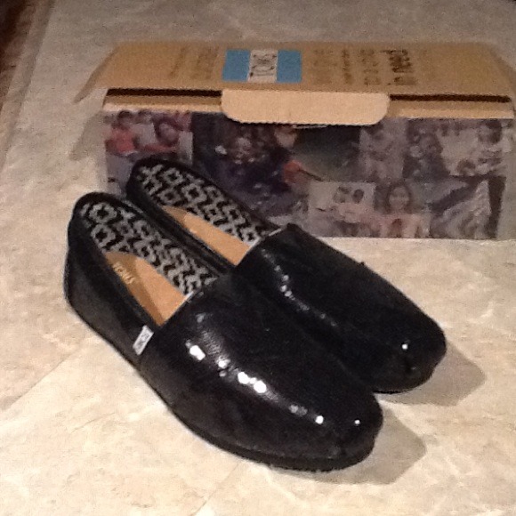 Black sequence TOMS