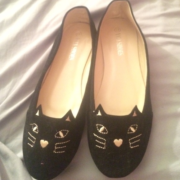 Cat ballet flats