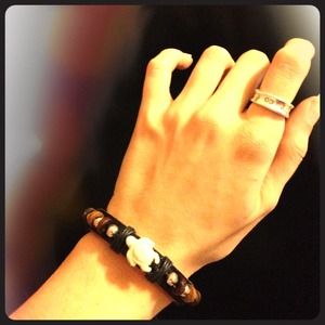 Hand crafted Hawaiian leather bracelet