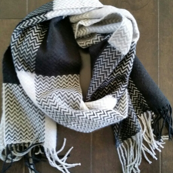 New cashmere "feel" fringe scarf