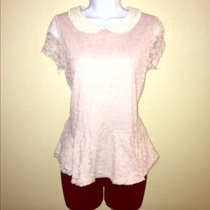 Adorable pink/lace top very original!