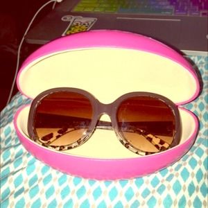 Cute Betsey Johnson Sunglasses with case!