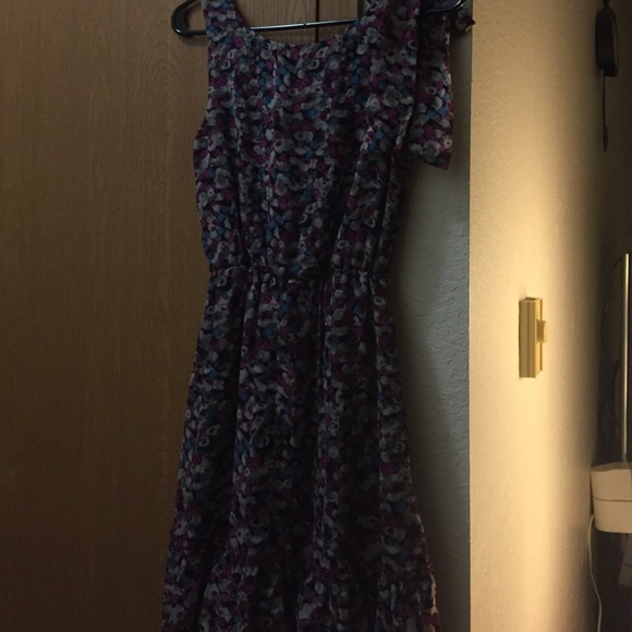 Beautiful Mini Dress - Picture 2 of 4
