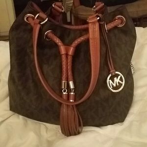 Michael kors purse