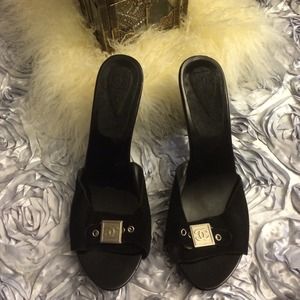 Authentic Black Suede Chanel Sandals (39).