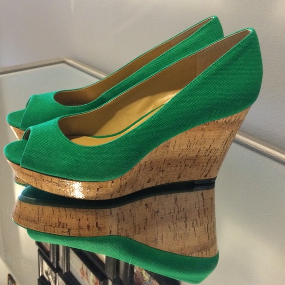 ***SOLD**** Brand New Nine West - Picture 4 of 4