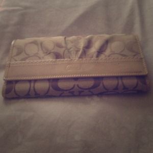 Coach wallet