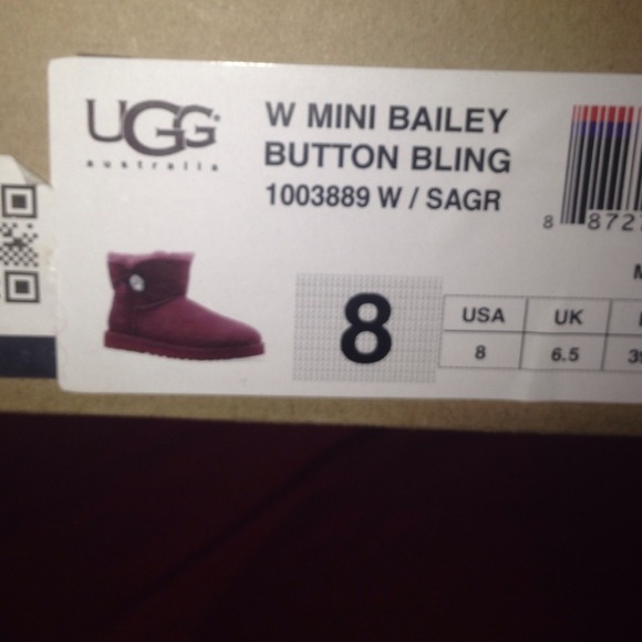 Maroon bling uggs!