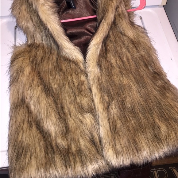 Fur vest very warm and cute