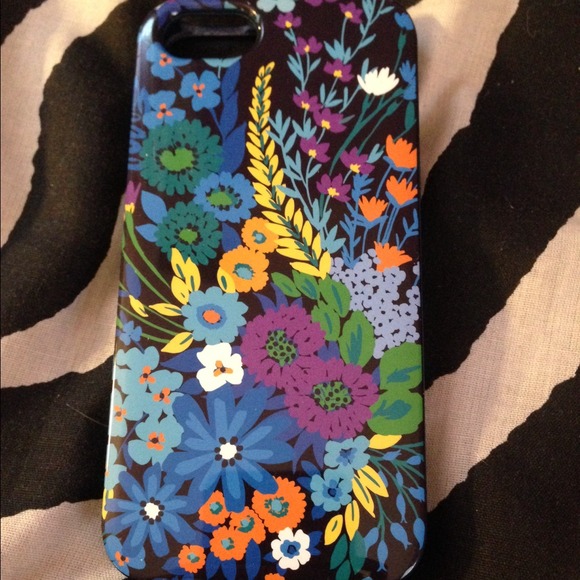 Vera Bradley Accessories - Vera Bradley Iphone 5 case
