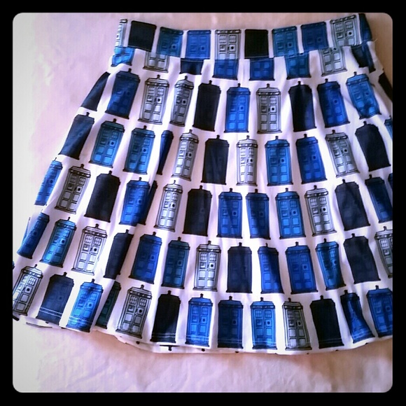Doctor Who Tardis skirt