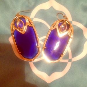 Kendra Scott earrings