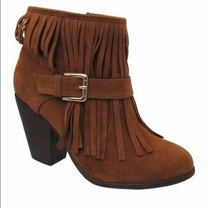 Too small for me, never worn