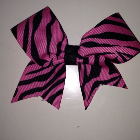 ❌SOLD IN A BUNDLE❌🎀Pink zebra print bow🎀