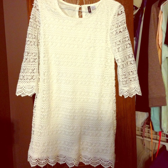Crochet dress great for the holidays! - Picture 1 of 4
