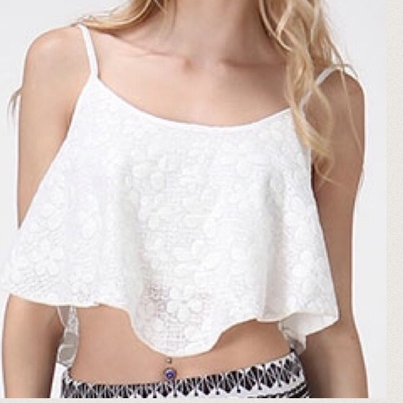 White crop top - Picture 2 of 4