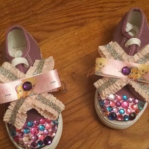 Purple frozen converse