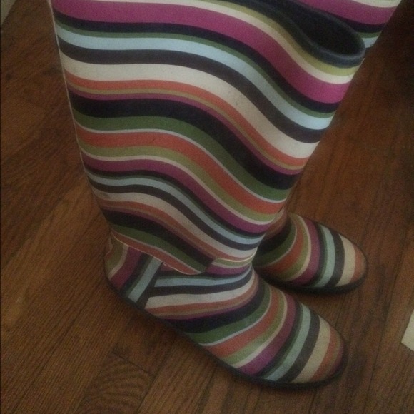 GENTLY WORN COACH RAINBOOTS !!