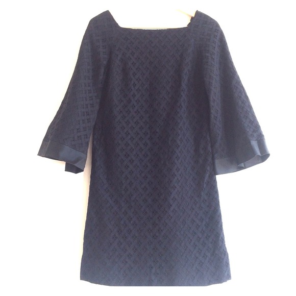 VTG 1970s black eyelet flared sleeve dress