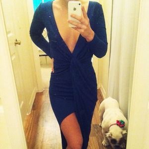 🎄NEW LISTING🎄 Plunging Navy Dress