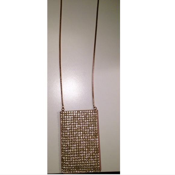 Phone pouch
