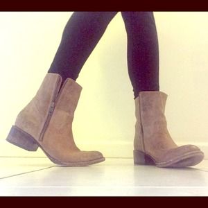 FREEBIRDbysteve Austin bootie size 8