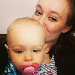 Meet your seller and her daughter :)