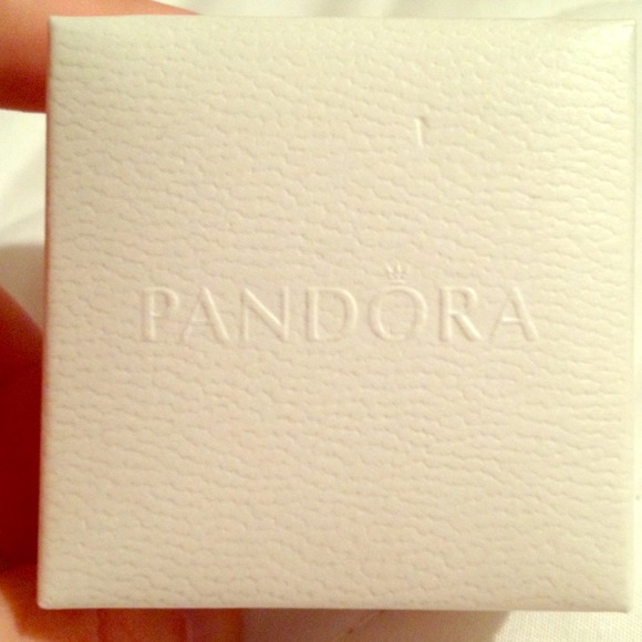 Pandora Ring