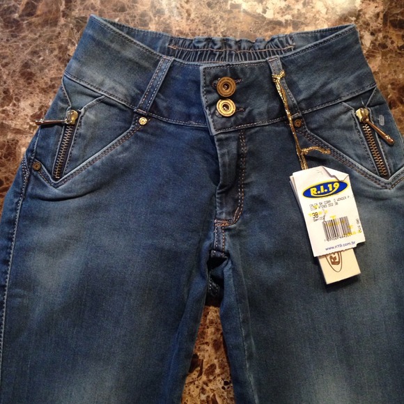 Brasilian low rise skinny jeans