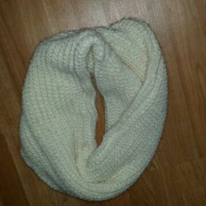 Ivory infinity scarf