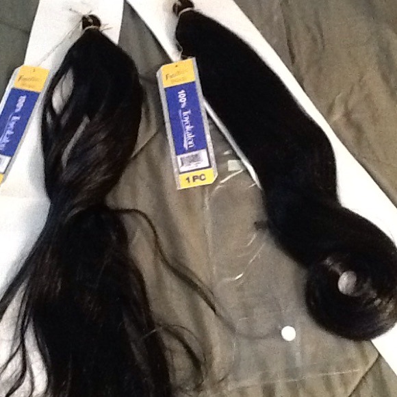 Hair - Picture 4 of 4