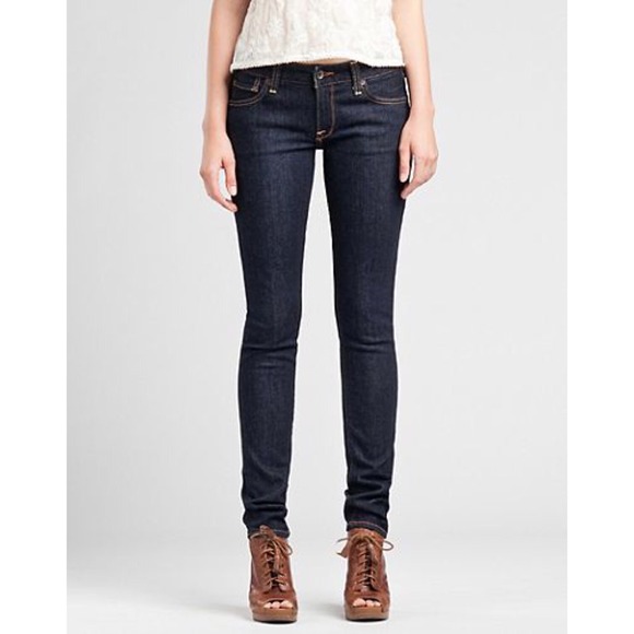 NEED TO SELL Lucky Jeans