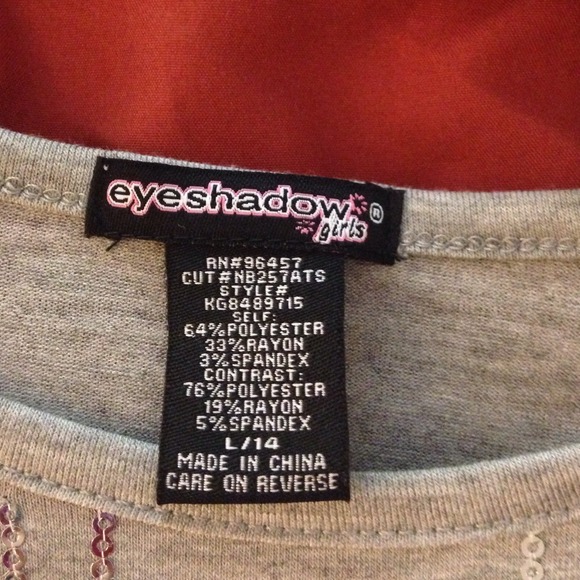 Sold❤️Grey top in a ️bundle - Picture 2 of 3