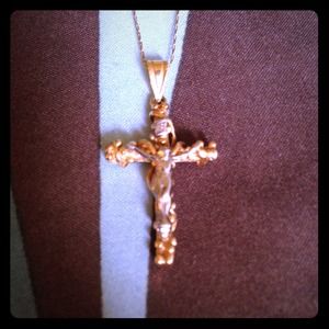 REDUCEBeautiful Solid Yellow & White Gold Crucifix
