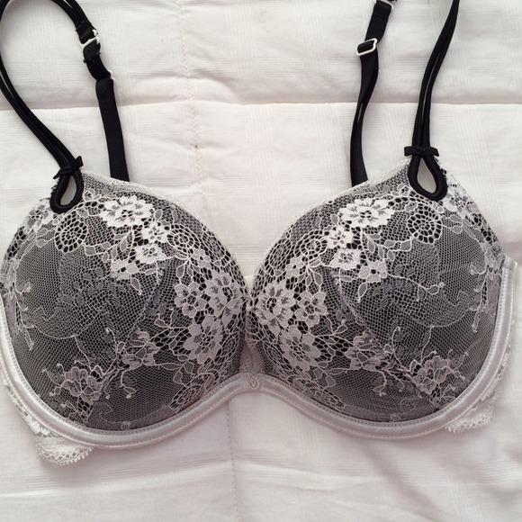 Victoria Secret Bra