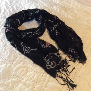 | NWOT | hello kitty scarf