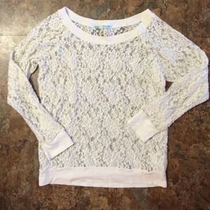Maurice's cream lace top. Size medium.