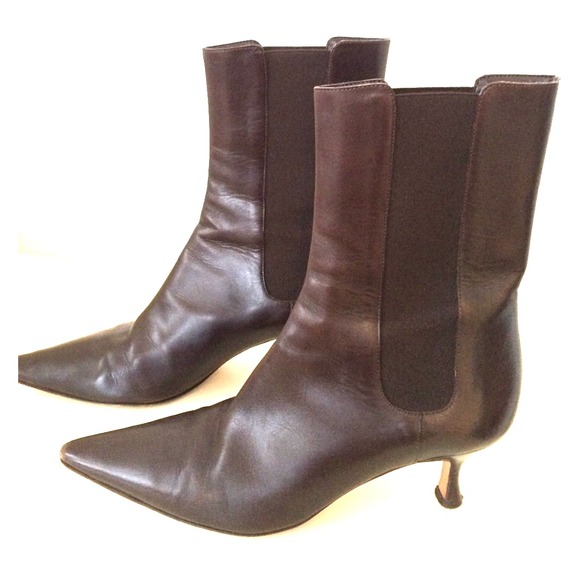 Anne Klein ankle brown leather boots