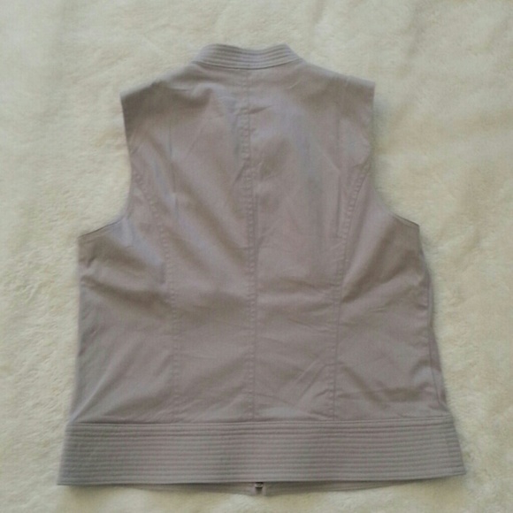 SOLDBUNDLE****ZOE K Vest NWOT - Picture 3 of 4