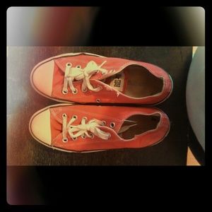 Red Converse Chuck Taylor Size 7